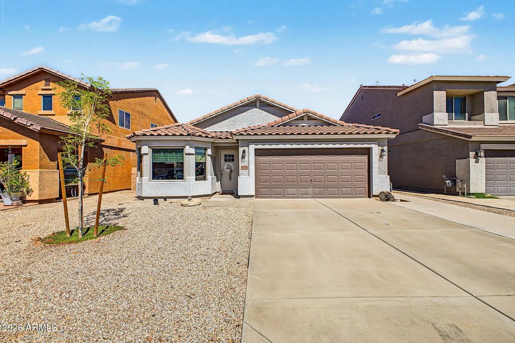 10710 E Wallflower Lane, Florence