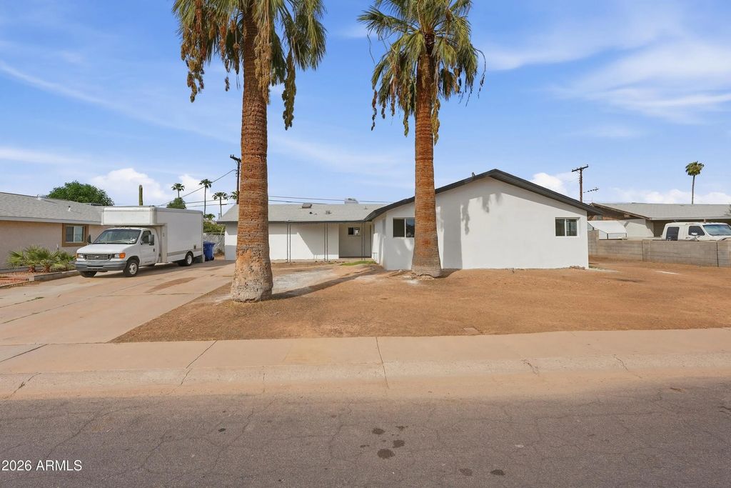 6402 W Orange Drive, Glendale