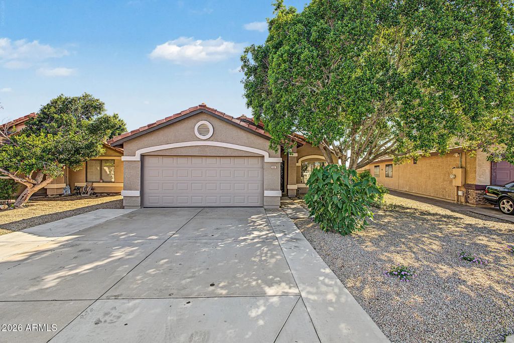 833 E Pima Avenue, Apache Junction