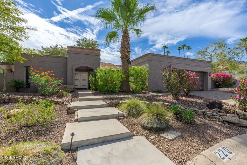 220 W Willow Avenue, Phoenix