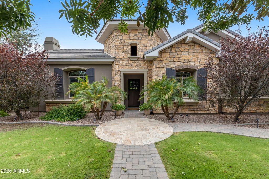 2103 E Crescent Way, Gilbert