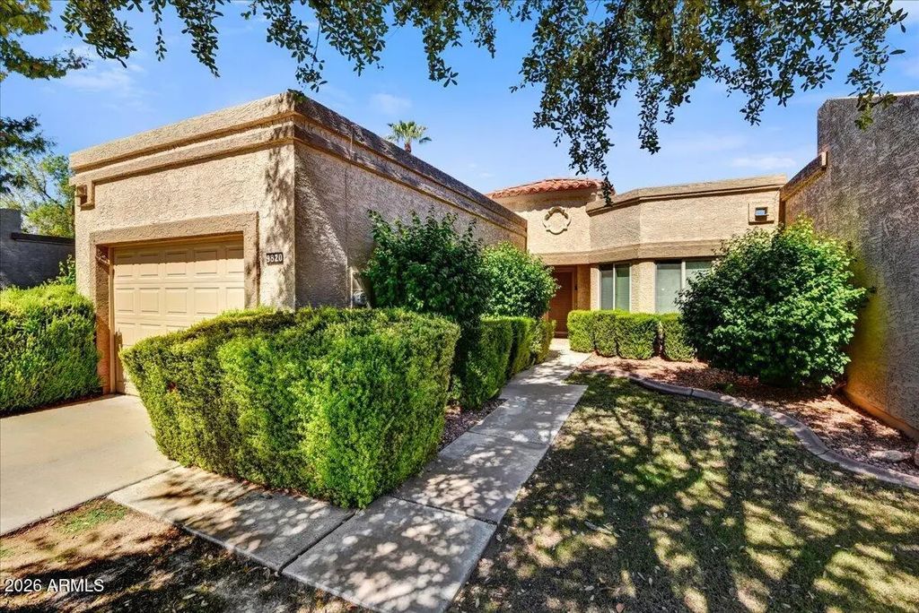 9820 W Kerry Lane, Peoria