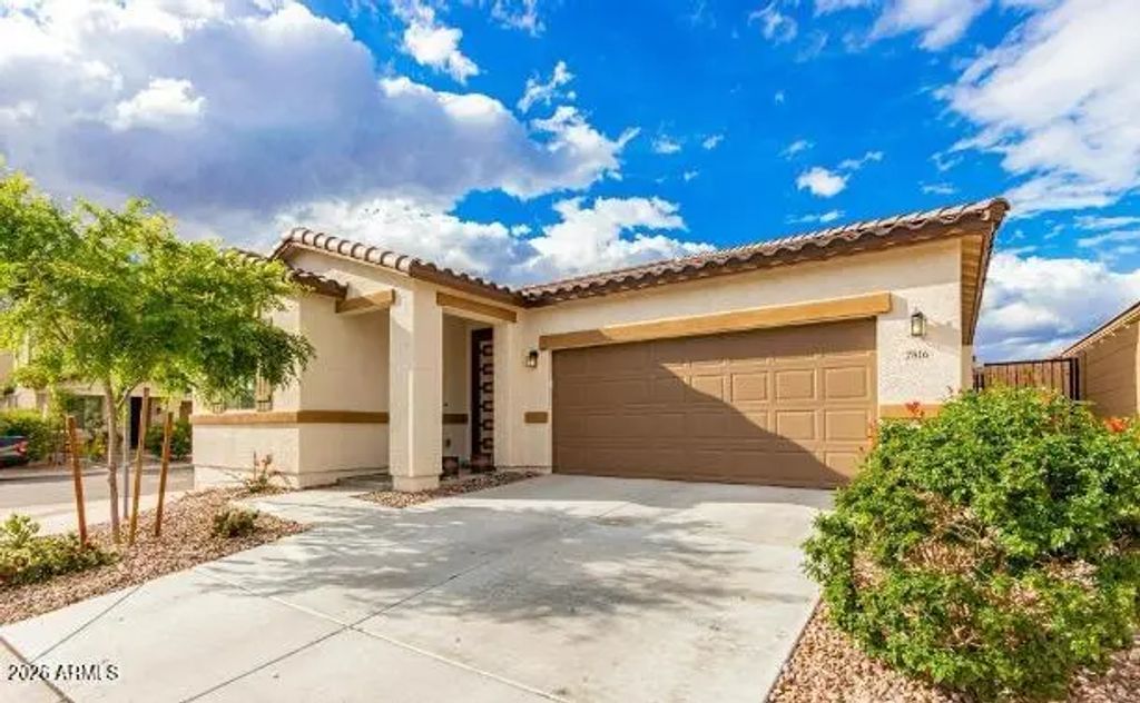 7816 E Billings Street, Mesa