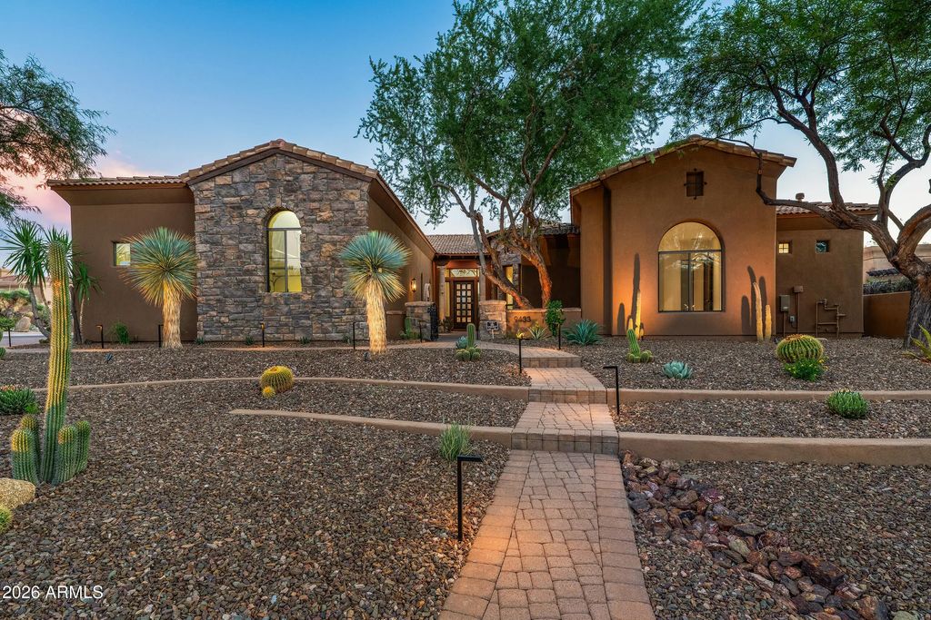 9433 E Monument Drive, Scottsdale
