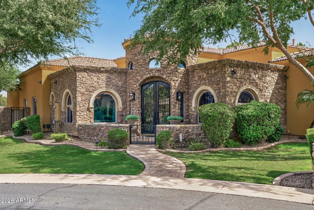 2900 E Jade Place, Chandler