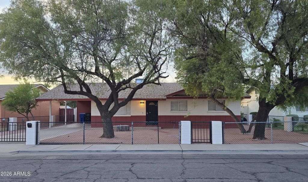 264 E 9th Drive, Mesa