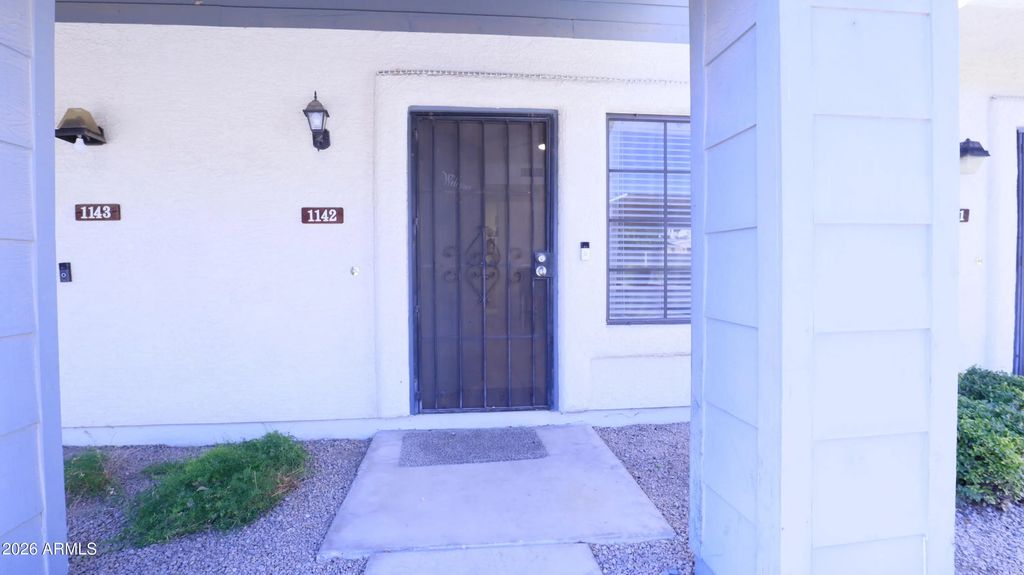 7801 N 44th Drive (unit 1142), Glendale