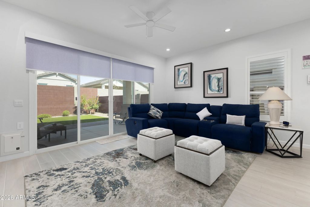 10240 W Lone Cactus Drive, Peoria