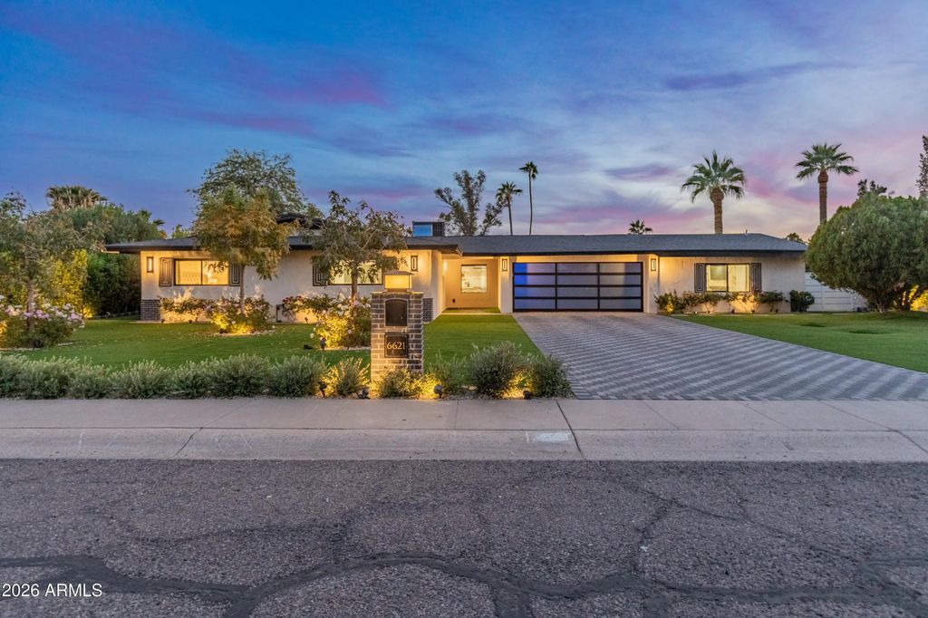 6621 E Dreyfus Avenue, Scottsdale