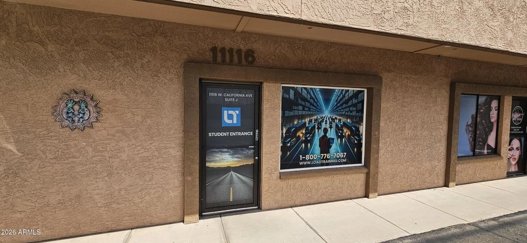 11116 W California Avenue (unit J), Youngtown