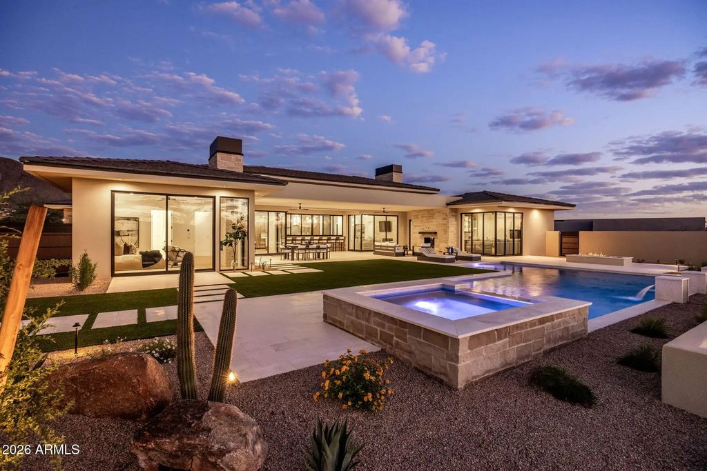 36070 N Prickley Pear Road, Cave Creek