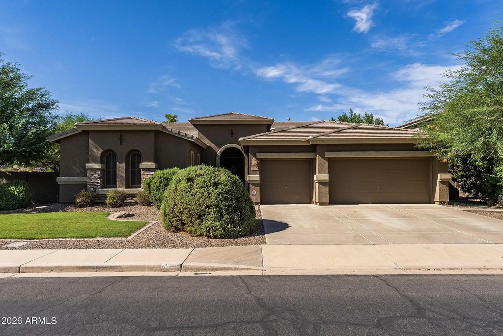 2290 E Coconino Drive, Chandler