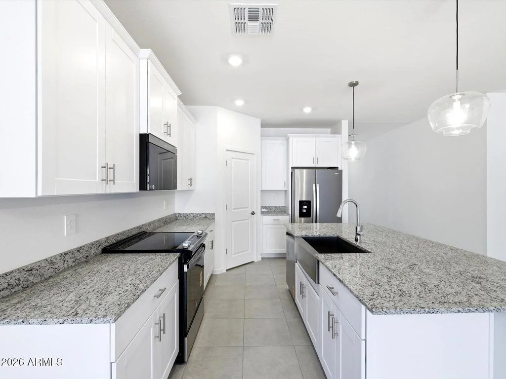 7441 E Tintype Road, San Tan Valley