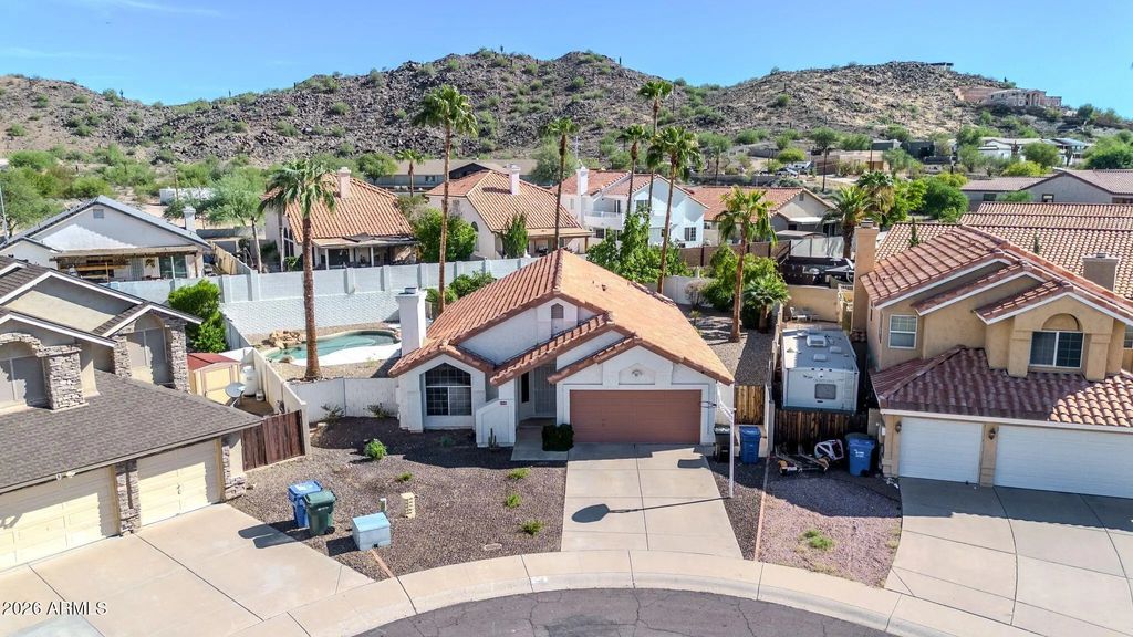 1948 E Morrow Drive E, Phoenix