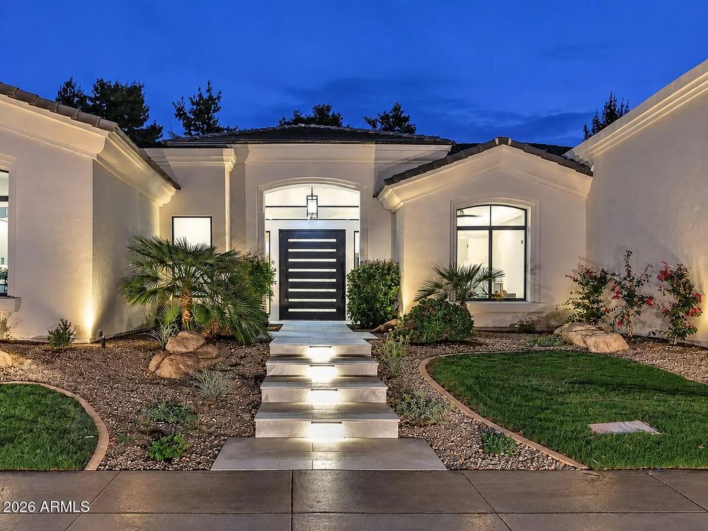 8201 E Kalil Drive, Scottsdale