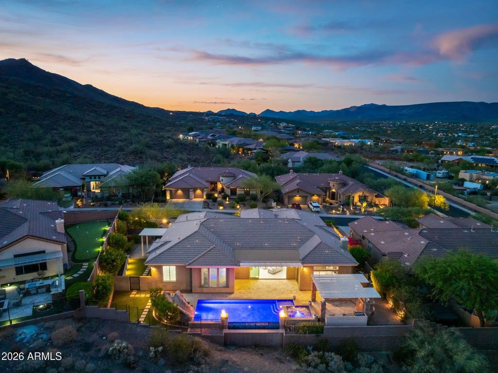 42139 N Mountain Cove Drive, Phoenix