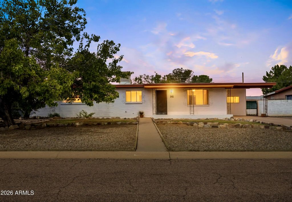 141 E Kayetan Drive, Sierra Vista