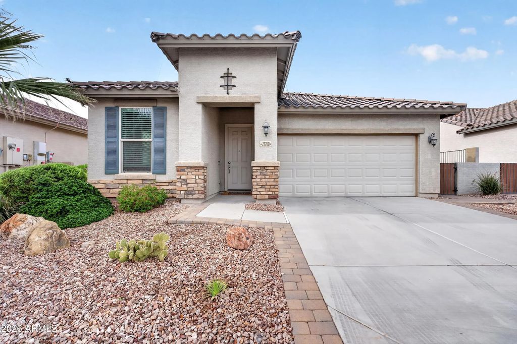 22768 W Moonlight Path, Buckeye