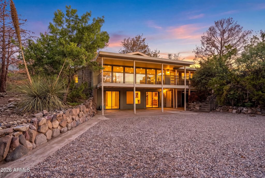 4898 E Miller Canyon Road, Hereford