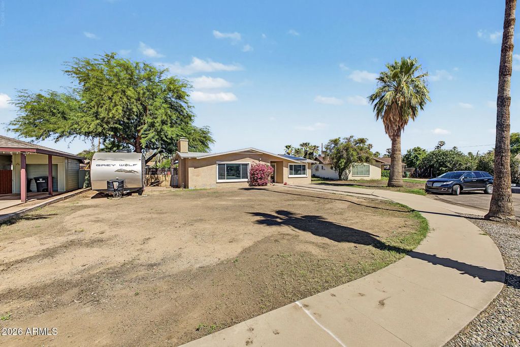 1128 N Walnut Drive, Casa Grande