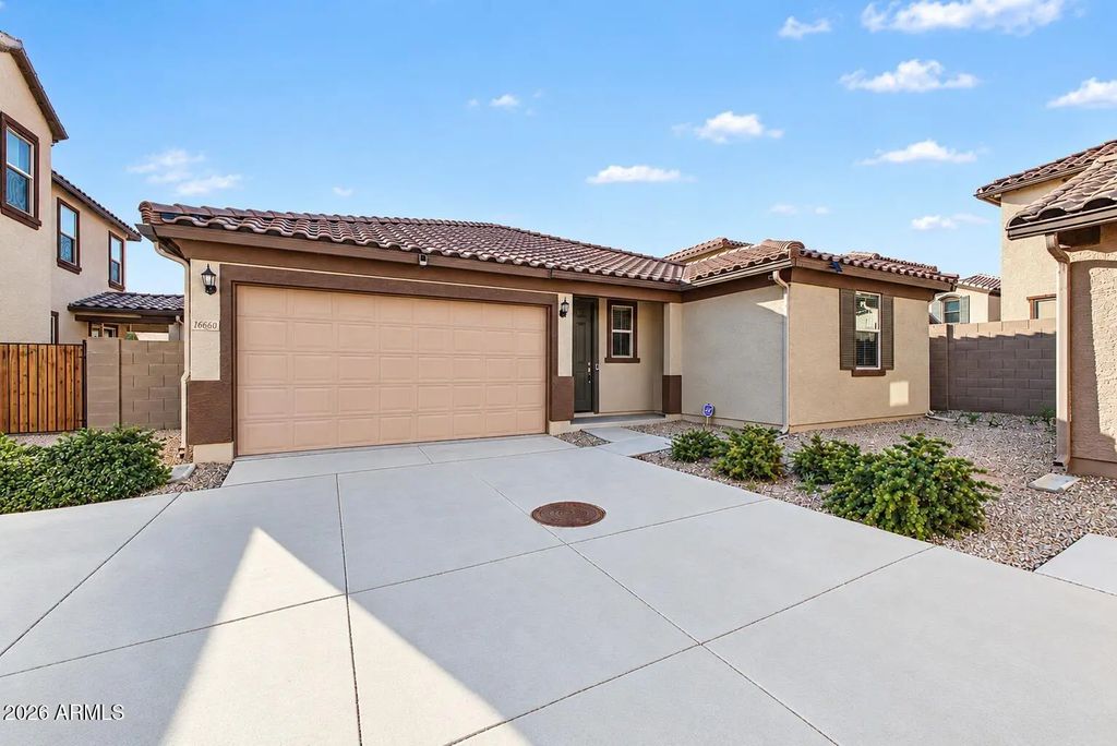 16660 W Sierra Street, Surprise