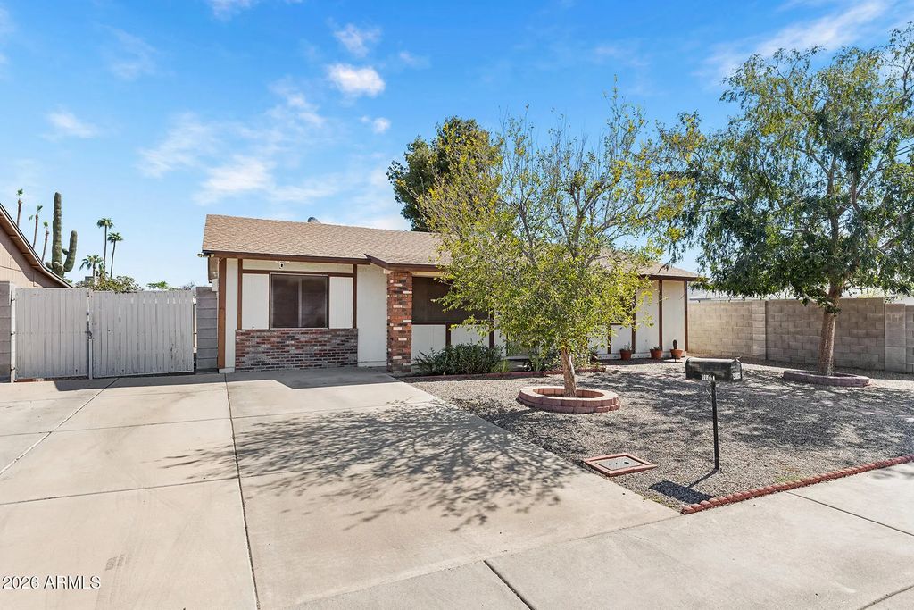 18419 N 32nd Lane, Phoenix