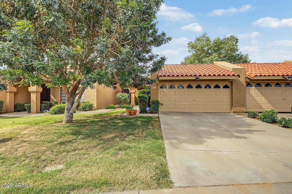 9083 E Winchcomb Drive, Scottsdale