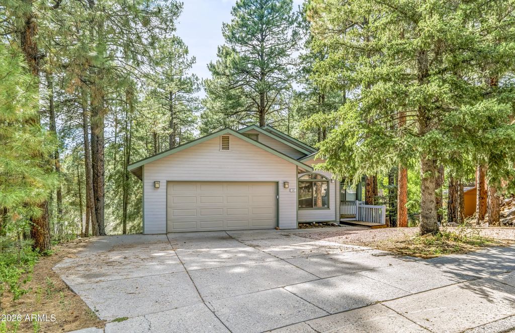 1395 W University Heights Drive, Flagstaff