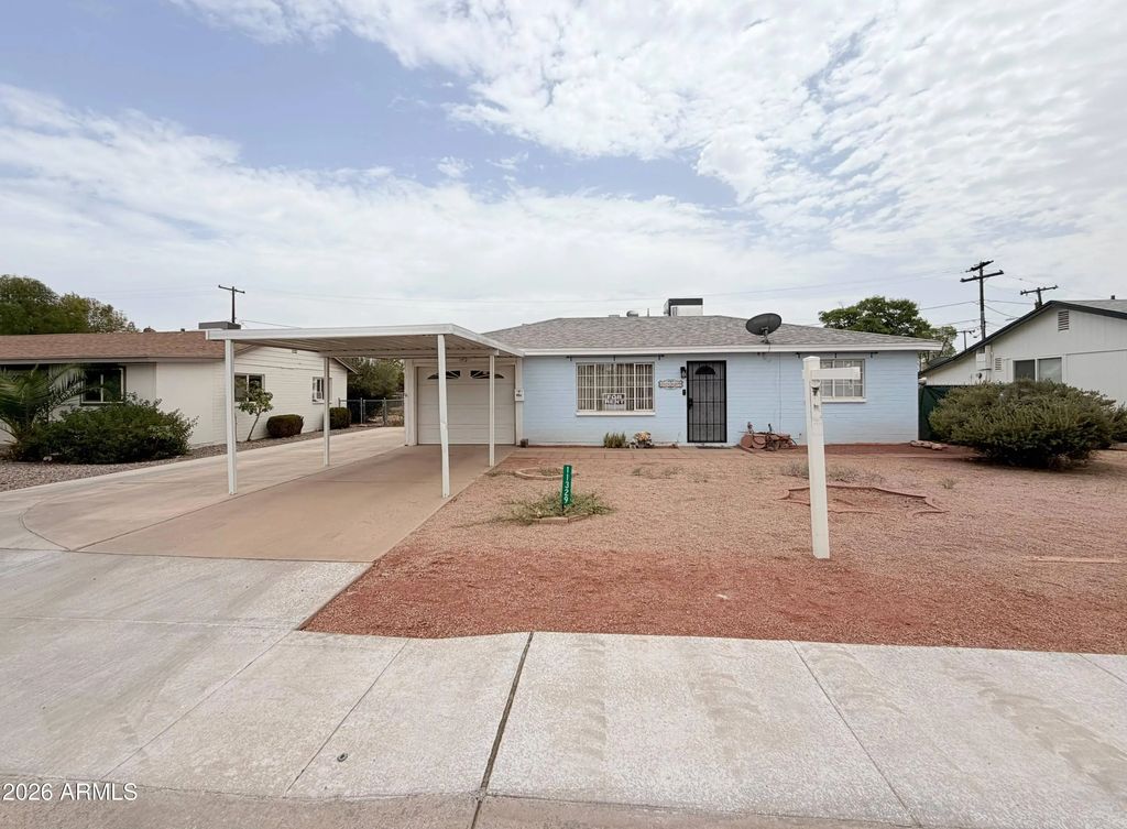 11329 W Duluth Avenue, Youngtown