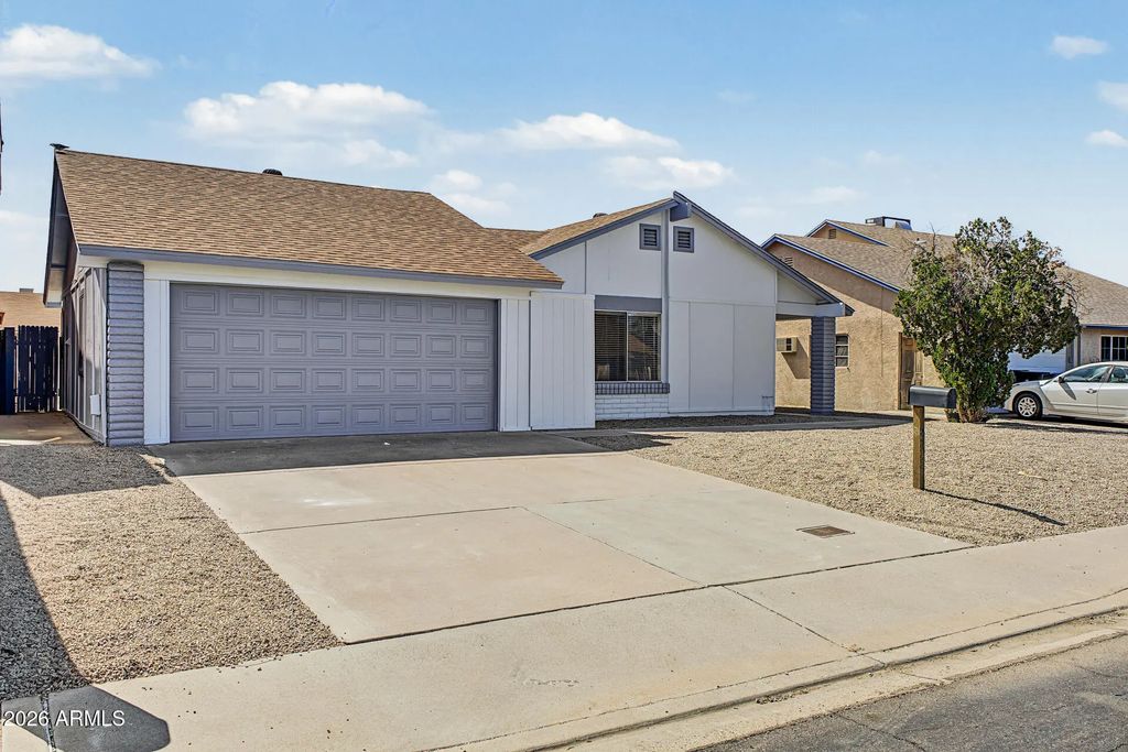 4211 E Vineyard Road, Phoenix