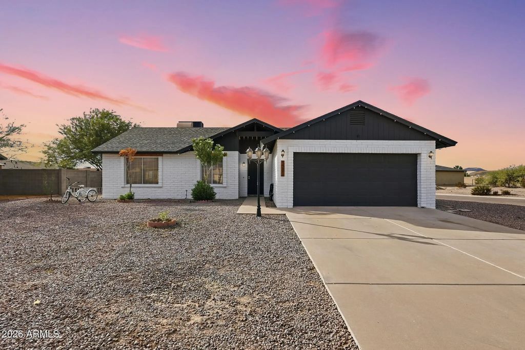10583 W Fernando Drive, Arizona City