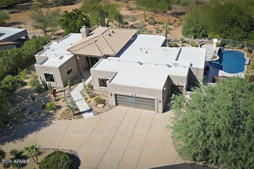 19142 E Falcon Circle, Rio Verde