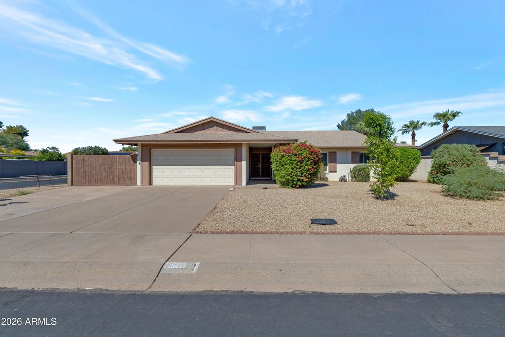 8702 E Angus Drive, Scottsdale