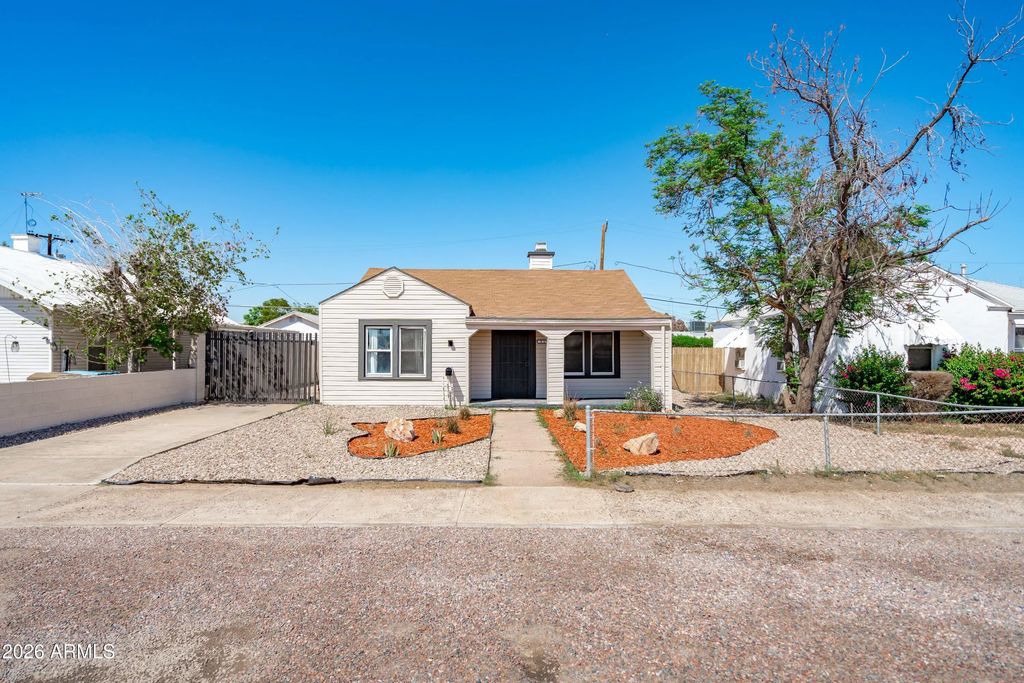 412 E Roosevelt Avenue, Buckeye
