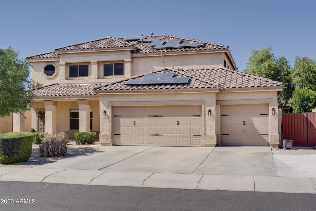 10610 W Country Club Trail, Peoria