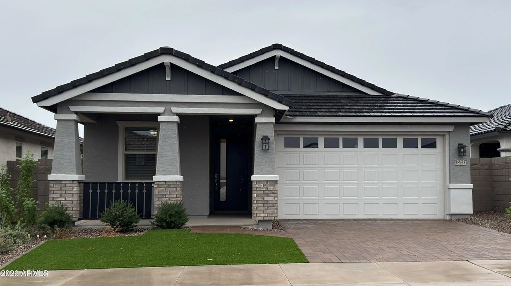 18953 W Monterosa Street, Litchfield Park