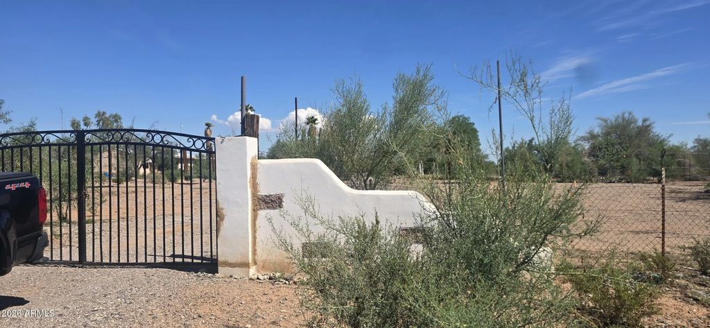 5519 N 411th Avenue, Tonopah