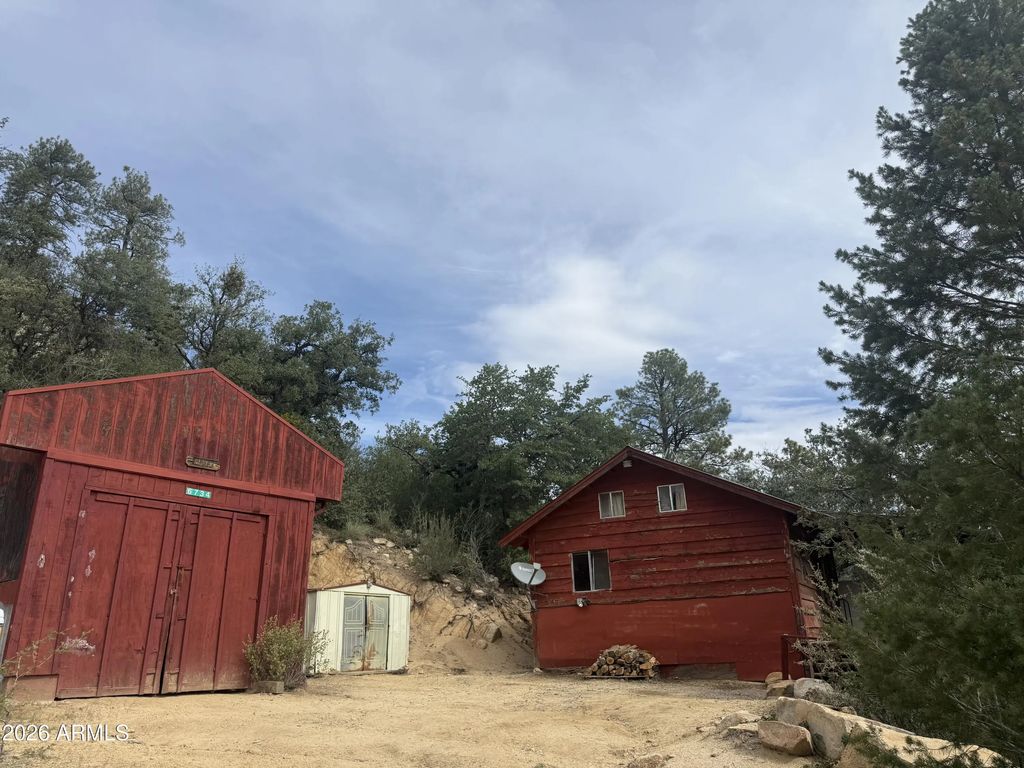 6734 E Mountain View Road, Crown King