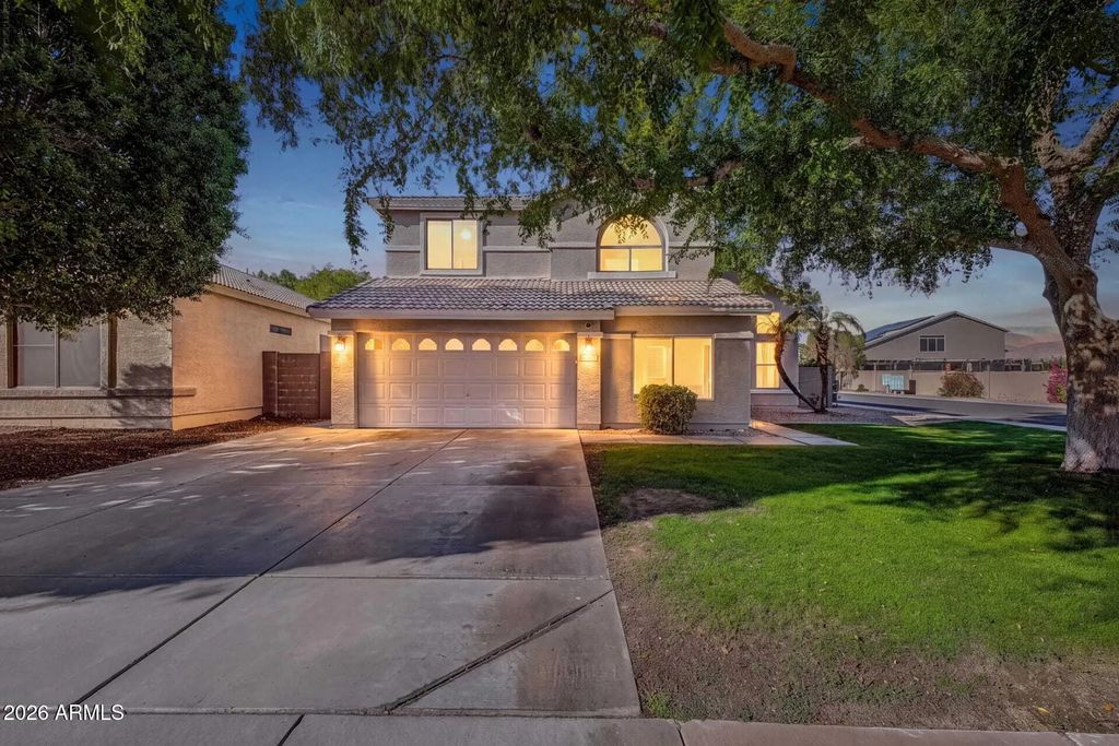 9032 W Adam Avenue, Peoria