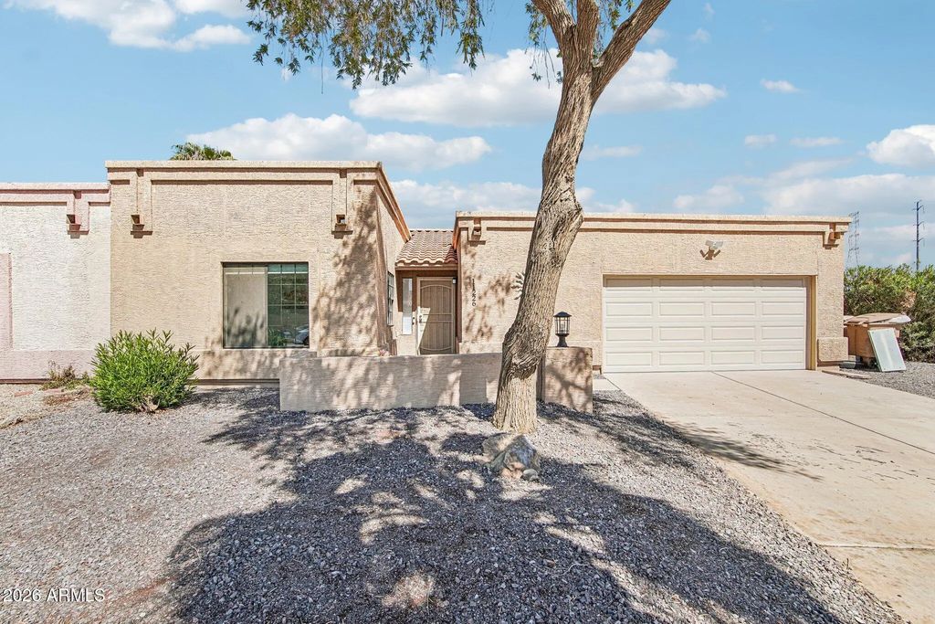 11226 W Townley Avenue, Peoria
