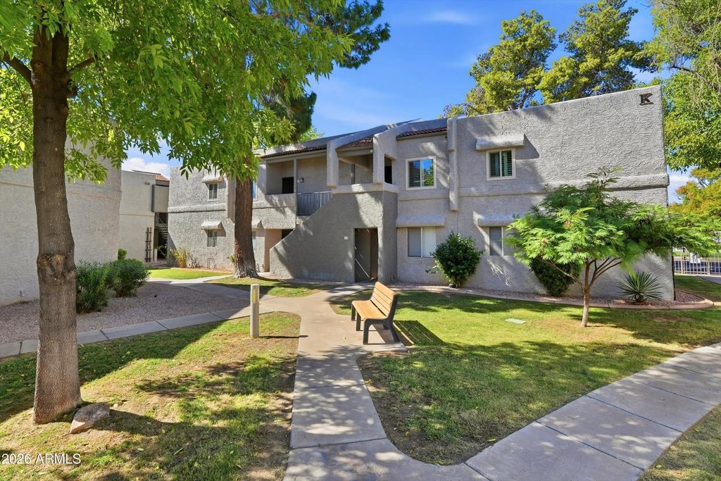 4444 E Paradise Village Parkway N (unit 239), Phoenix