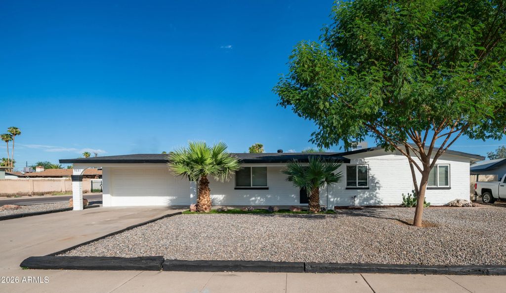 9221 N 37th Avenue, Phoenix
