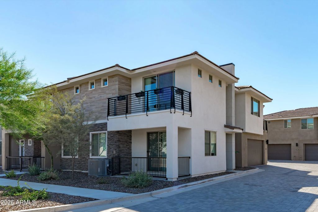 2121 W Sonoran Desert Drive (unit 42), Phoenix