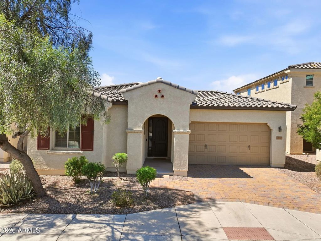3910 S Bell Place, Chandler