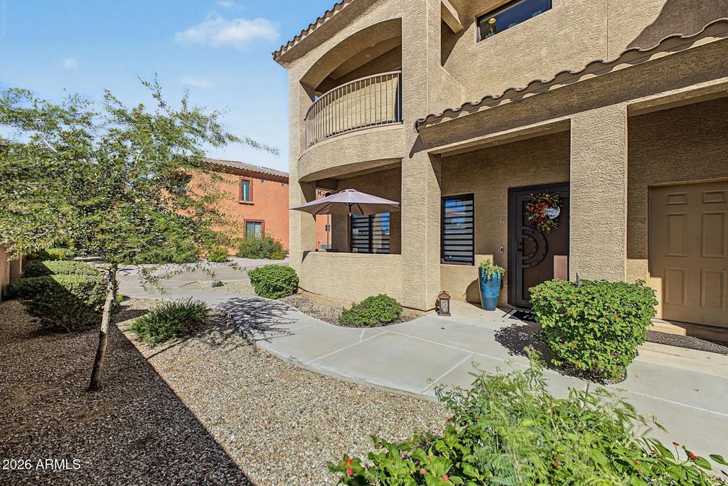 16220 N 30th Place (unit 6), Phoenix