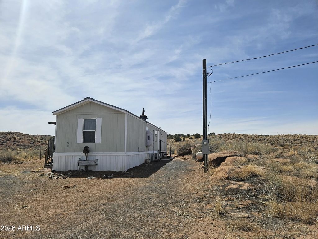 6472 River Road, Woodruff
