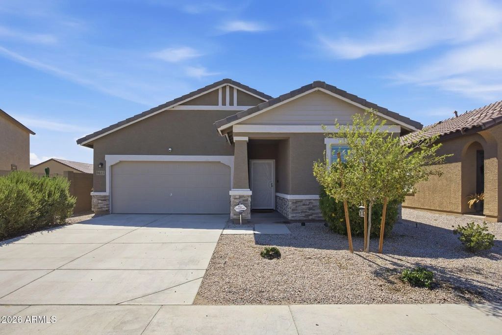 9615 W Albeniz Place, Tolleson
