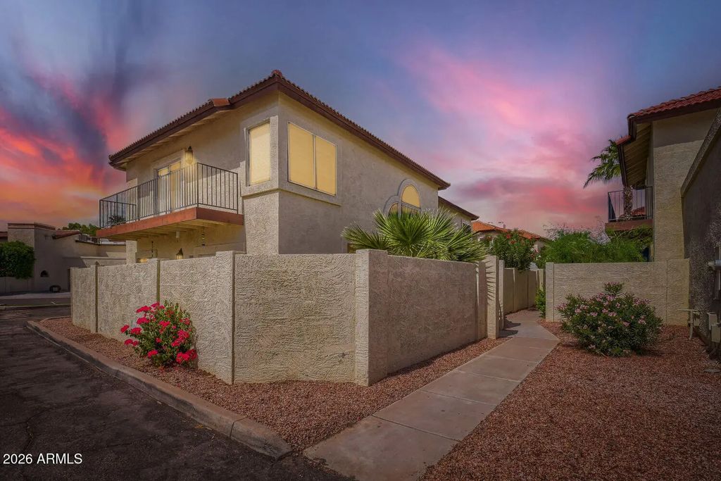 8825 S 51st Street S (unit 1), Phoenix