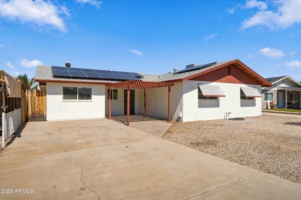5914 W Redfield Road, Glendale