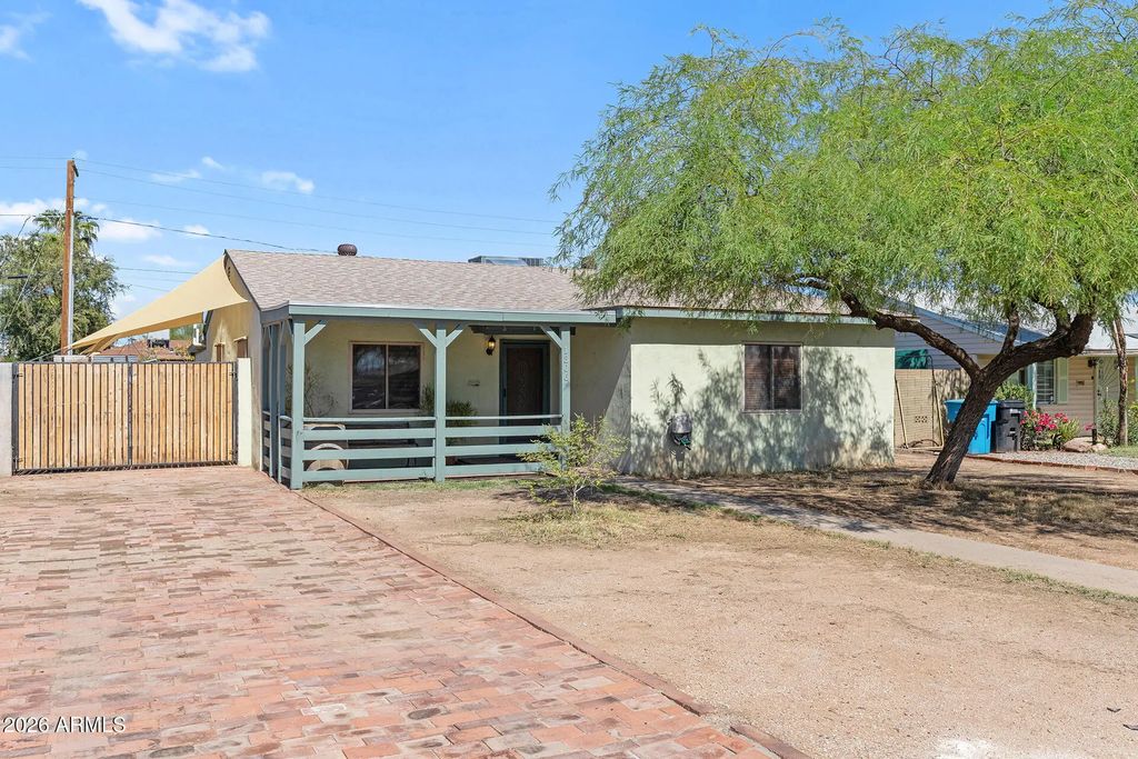 1306 W Clarendon Avenue, Phoenix